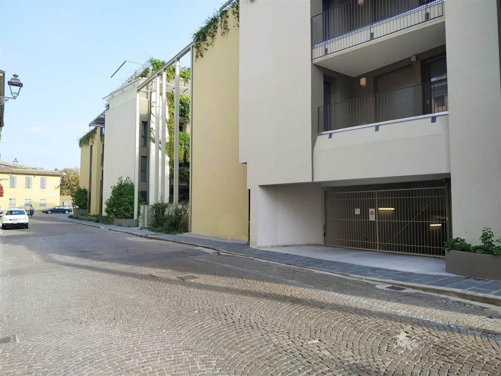 Garage · Parma · Rif. 247 · foto 2